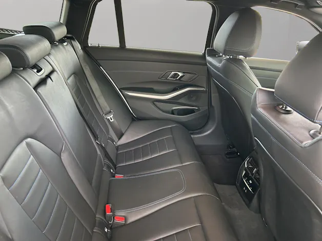 BMW 320d xDrive SAG Touring