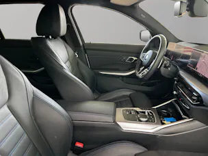 BMW 320d xDrive SAG Touring