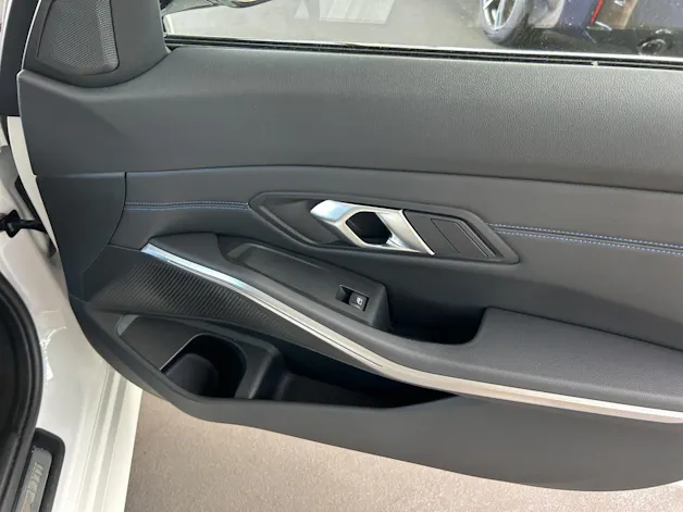 BMW 320d xDrive SAG Touring