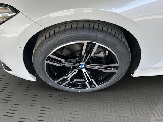 BMW 320d xDrive SAG Touring