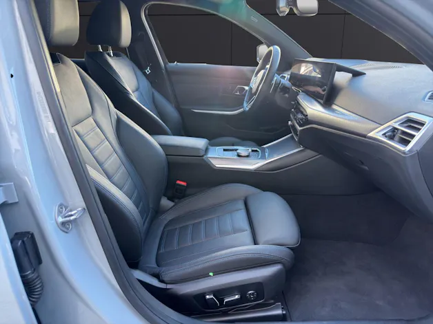 BMW 320d xDrive SAG Touring