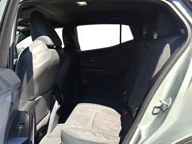 Toyota C-HR+ Premium AWD