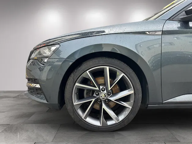 Škoda Superb Combi 1.4 TSI PHEV SportLine DSG
