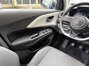 Suzuki Swift 1.2 Sakura Hybrid 4x4
