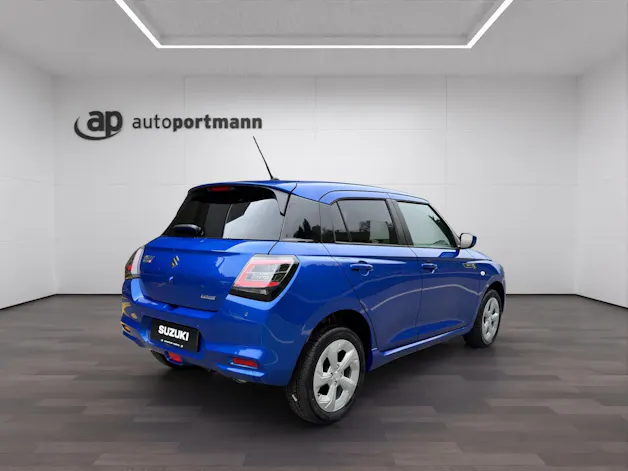 Suzuki Swift 1.2 Sakura Hybrid 4x4