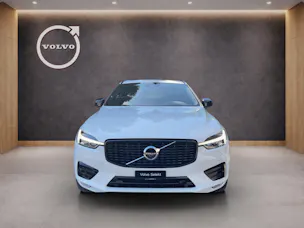 Volvo XC60 2.0 B4 MH R-Design AWD