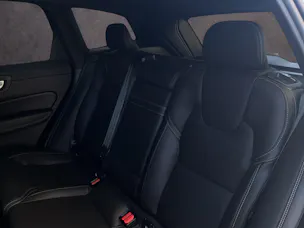 Volvo XC60 2.0 B4 MH R-Design AWD