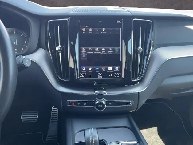 Volvo XC60 2.0 B4 MH R-Design AWD