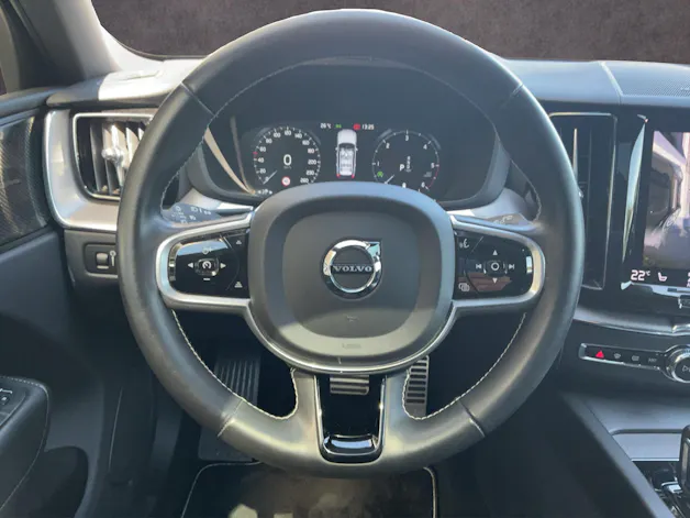 Volvo XC60 2.0 B4 MH R-Design AWD