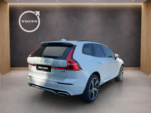 Volvo XC60 2.0 B4 MH R-Design AWD