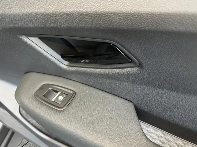 Mitsubishi Eclipse Cross Inform