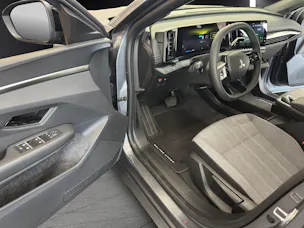 Mitsubishi Eclipse Cross Inform