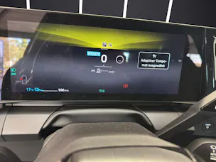 Mitsubishi Eclipse Cross Inform