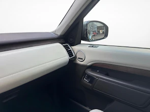 Fahrzeugbild LAND ROVER Discovery 3.0 SDV6 HSE Luxury