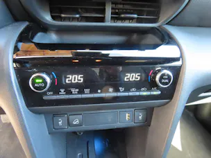 Toyota Yaris Cross 1.5 VVT-i HSD Adventure AWD-i