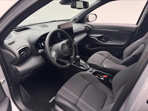 Fahrzeugbild TOYOTA Yaris Cross 1.5 VVT-i HSD Premium AWD-i
