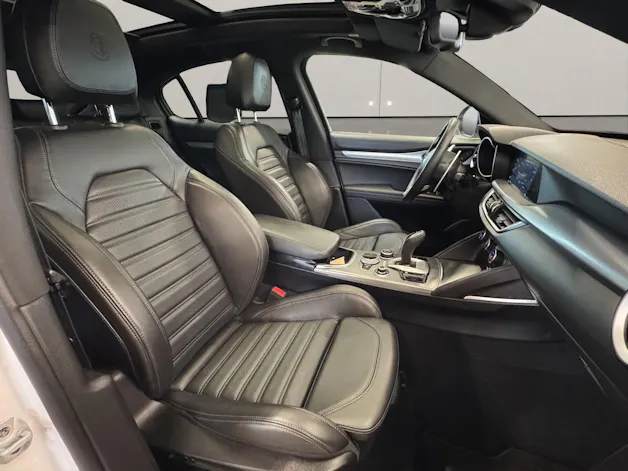 Alfa Romeo Stelvio 2.0 Q4 280 Veloce