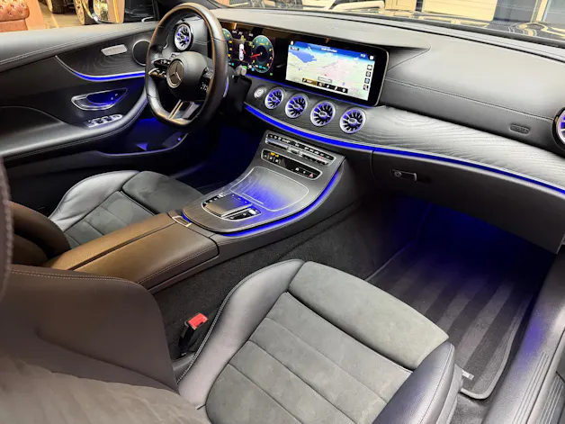 Mercedes-Benz E 200 AMG Line Coupé