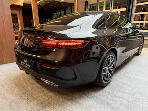 Mercedes-Benz E 200 AMG Line Coupé