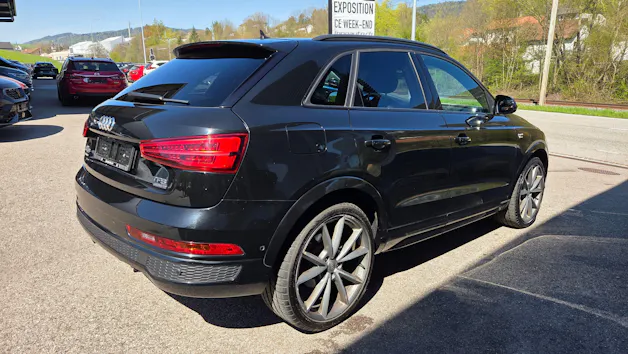 Audi Q3 2.0 TFSI sport quattro S-tronic