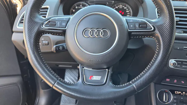 Audi Q3 2.0 TFSI sport quattro S-tronic
