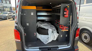 VW T6.1 2.0 TDI TDI EINBAU-SCHRÄNKE 3200 KG!!!
