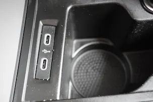 VW T6.1 2.0 TDI TDI EINBAU-SCHRÄNKE 3200 KG!!!