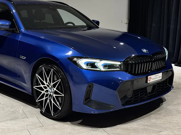 BMW 330e Steptronic M Sport Pro | Facelift |