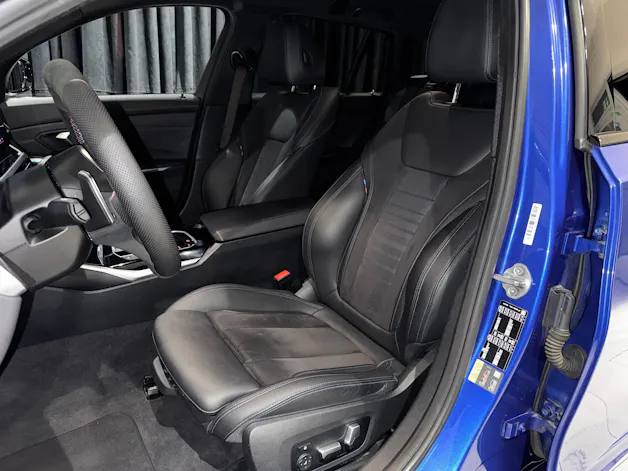 BMW 330e Steptronic M Sport Pro | Facelift |