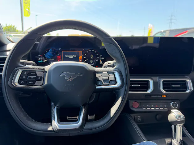 Ford Mustang Fastback 5.0 V8 GT Automat