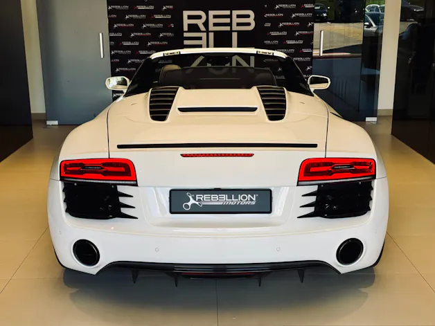 Audi R8 Spyder 4.2 S-Tronic