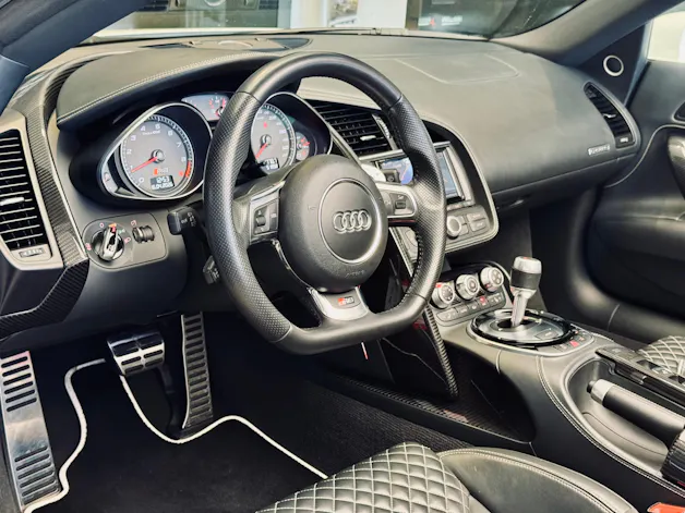Audi R8 Spyder 4.2 S-Tronic