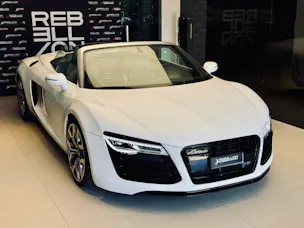Audi R8 Spyder 4.2 S-Tronic