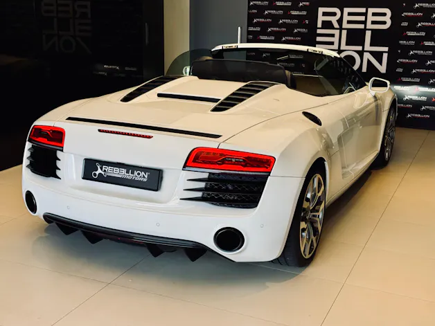 Audi R8 Spyder 4.2 S-Tronic