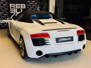 Audi R8 Spyder 4.2 S-Tronic