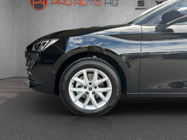 SEAT Leon ST 1.5 eTSI mHEV DSG Style