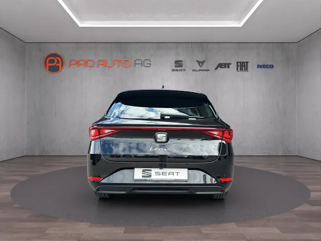 SEAT Leon ST 1.5 eTSI mHEV DSG Style