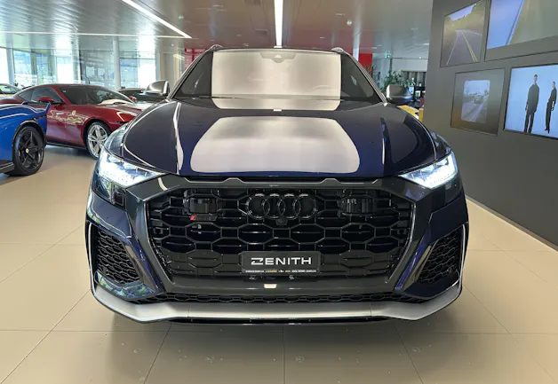 Audi RSQ8 quattro tiptronic