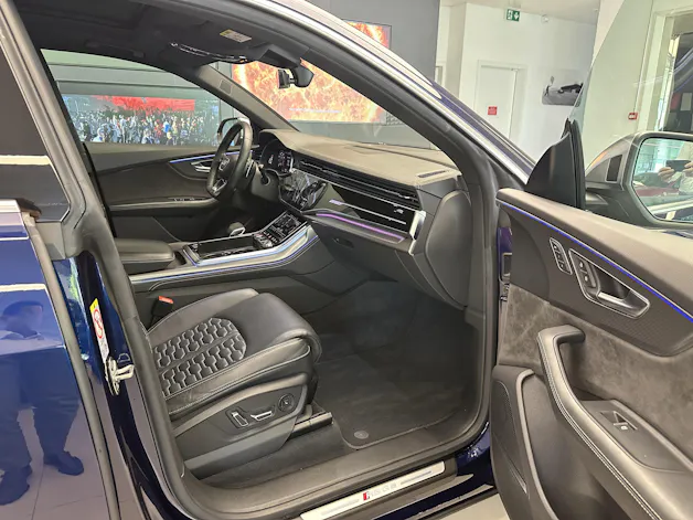 Audi RSQ8 quattro tiptronic
