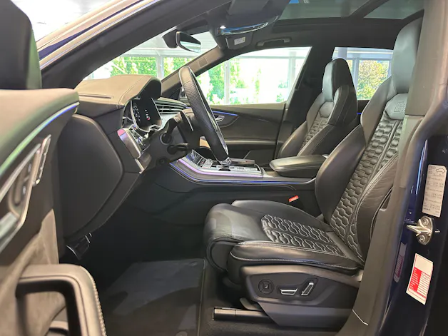 Audi RSQ8 quattro tiptronic