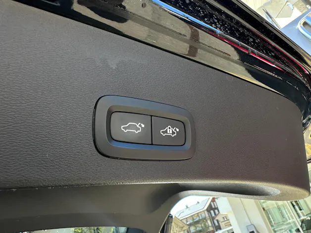Volvo XC40 Recharge P8 Twin AWD Pure Electric Ultimate
