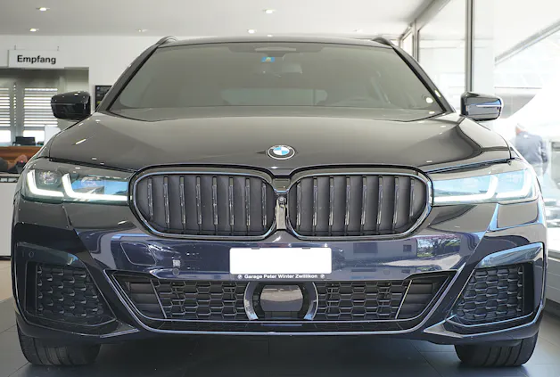 BMW 530d xDrive 48V Touring M Sport Steptronic