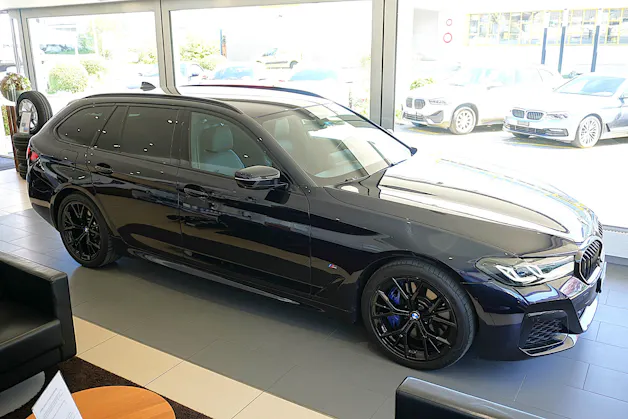 BMW 530d xDrive 48V Touring M Sport Steptronic