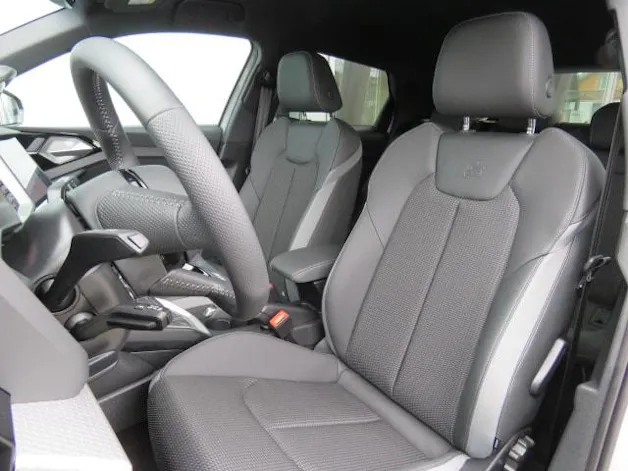Audi A1 allstreet 30 TFSI Attraction S-tronic Pfeilgrau Metallic