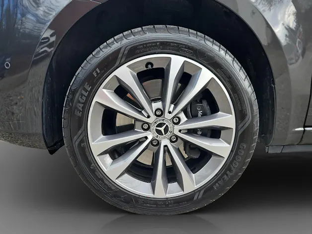 Mercedes-Benz V 220 d Trend kompakt 4Matic 9G-Tronic