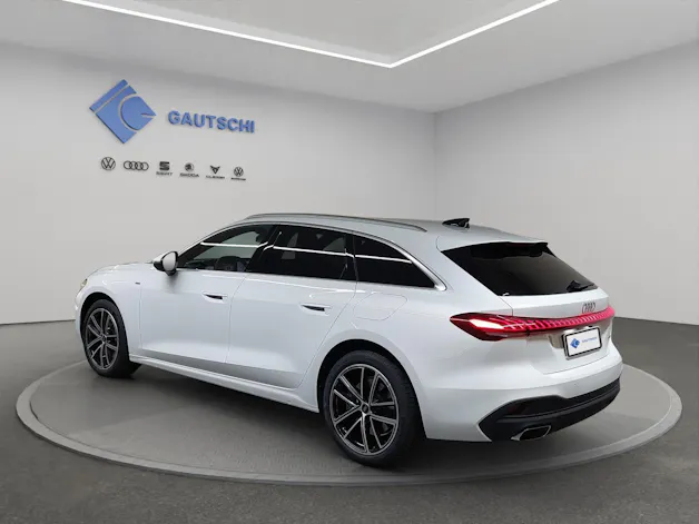Audi A5 Avant e-hybrid quattro Attraction 220 kW S tronic
