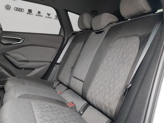 Audi A5 Avant e-hybrid quattro Attraction 220 kW S tronic