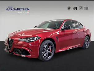 Alfa Romeo Giulia 2.9 V6 Quadrifoglio mit Pack Performante 520 PS