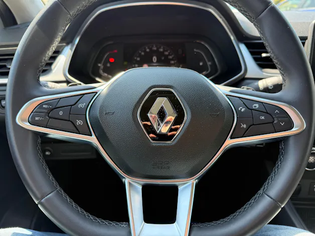 Renault Captur 1.3 TCe EDC Intens EDC