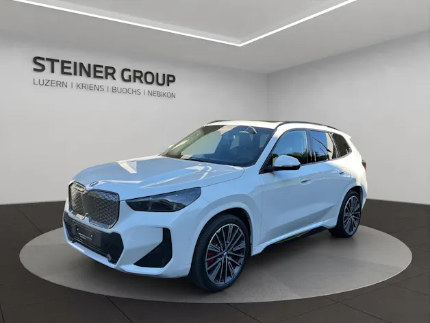 BMW iX1 xDrive 30 M Sport Pro